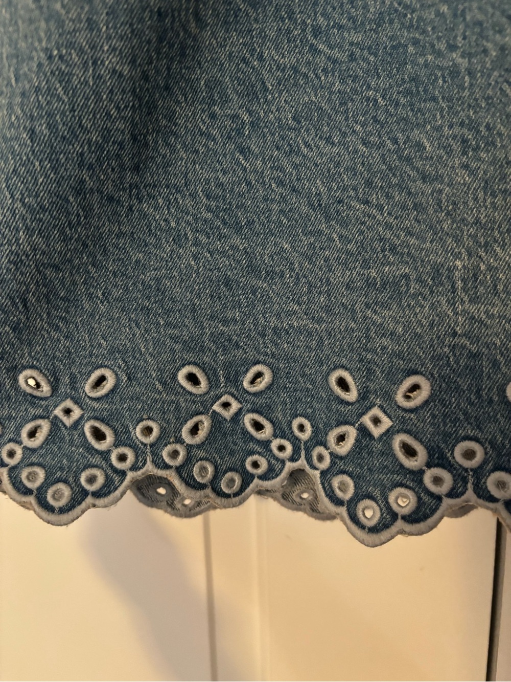 Abercrombie & Fitch Blue Denim Eyelet-Hem Tank - Picture 3 of 5